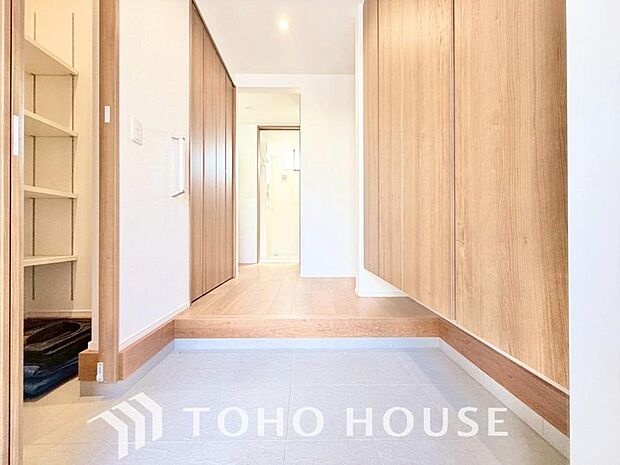 この場所には「希望」と「優越」で包み込んでくれる「特別」な空間があります。