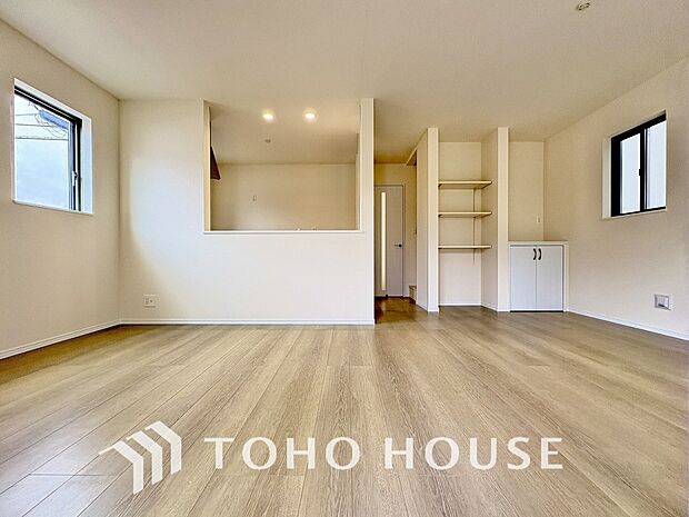 対面キッチンは、目線の先が空間の広がりのあるリビングやダイニングなので、開放感を感じられます。