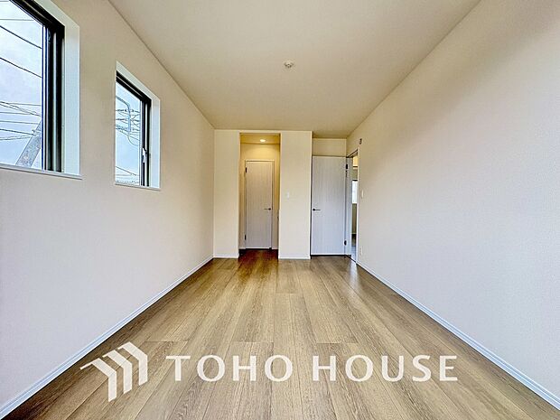 心と体をゆったりと安らげる主寝室。寝室のゆとりが大きい分だけ、暮らしの安らぎは深まります。