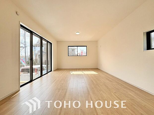 家は、ただ生活する場ではなく、笑顔の毎日、安らぎの日々のために、暮らしを愉しく、快適にする場所。