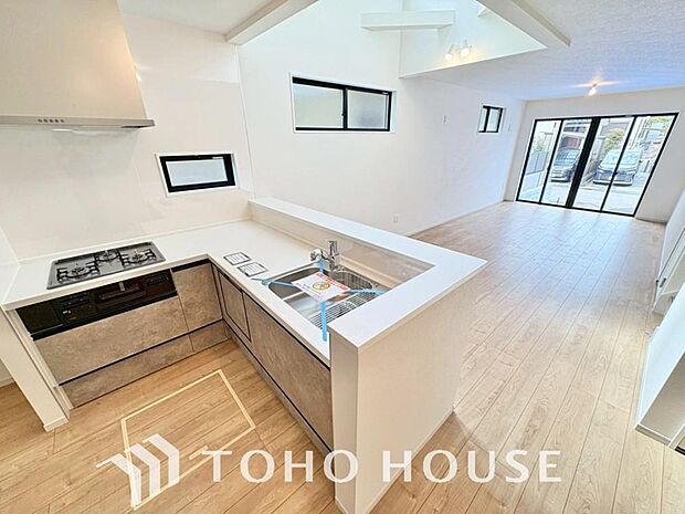 広々としたキッチンスペースで作業ができると、毎日のお料理も楽しくできそうですね。