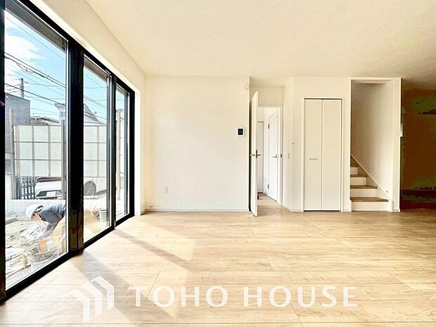 家は、ただ生活する場ではなく、笑顔の毎日、安らぎの日々のために、暮らしを愉しく、快適にする場所。