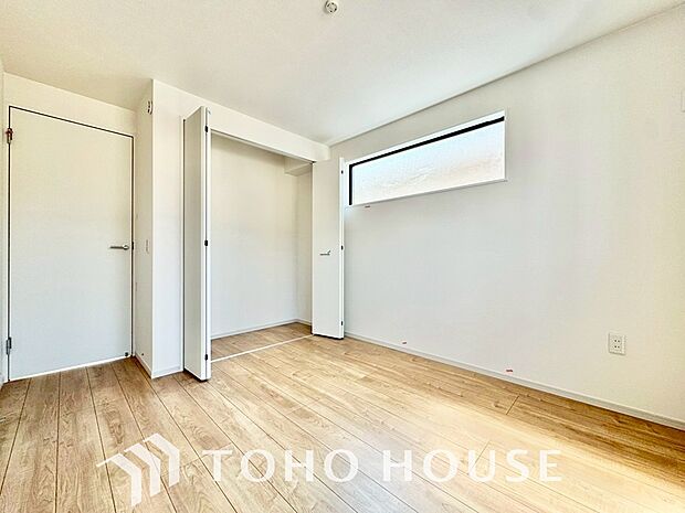 少しでも空いているスペースを収納にすることで、無駄のない空間を演出しております。