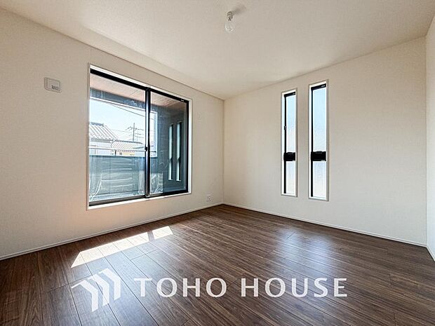 笑顔が溢れ、会話が弾む豊かな時を過ごすことができる空間でお住まいになった幸せをかみしめてください。