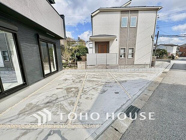 自転車やバイクなど、ゆとりのある敷地で置き場所に困ることはないでしょう。