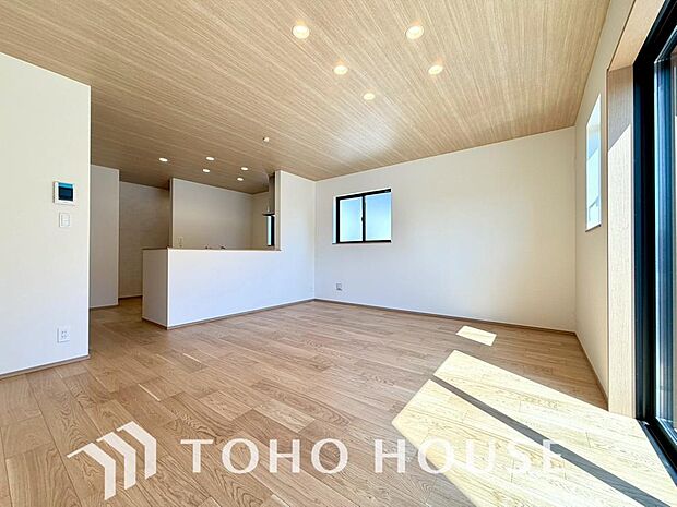 空気感という居心地の良いBGMは、暮らしのステージを彩り、心からのやすらぎと満足感を与えてくれます。