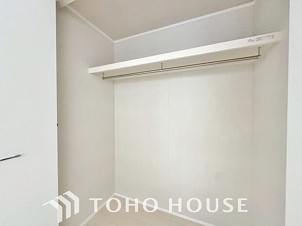 少しでも空いているスペースを収納にすることで、無駄のない空間を演出しております。