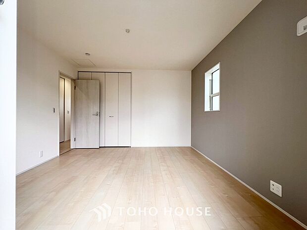 心と体をゆったりと安らげる主寝室。寝室のゆとりが大きい分だけ、暮らしの安らぎは深まります。