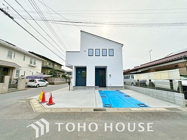 家のすぐ前に駐車場があるので、車の出入庫に時間がとられることもありません。