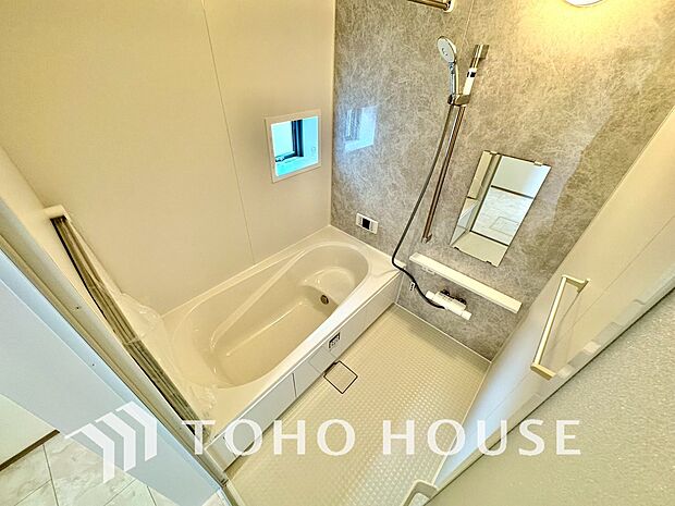 快適且つ清潔な空間を演出した浴室は一日の疲れを和らげ、心も体もオフになる時間を楽しむことが可能です。