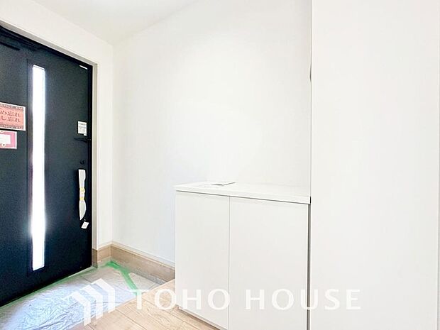 ダウンライトを使用しお洒落に演出。帰りたくなる家をテーマに設計。いつも「人」と「家」の間に・・・。