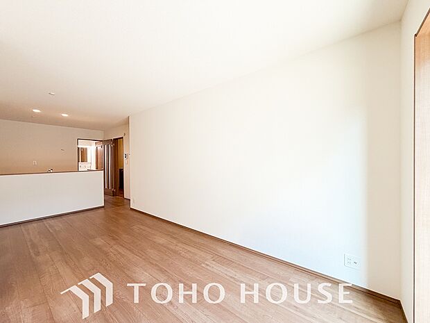 家は、ただ生活する場ではなく、笑顔の毎日、安らぎの日々のために、暮らしを愉しく、快適にする場所。