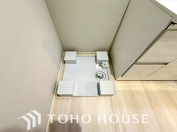 ランドリースペース。洗濯機を配置しても十分なスペースを確保しております。