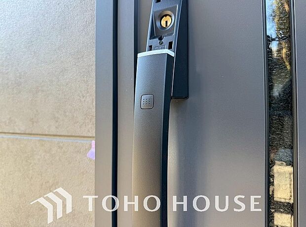 快適にお住まいいただけるよう、オートロックシステムを採用し、安心安全なセキュリティを確保しています。