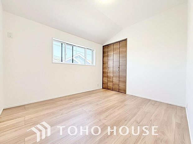 生活感を感じない空間では落ち着く事はできません。絶妙な雰囲気、配色、素材感を意識してコーディネート。