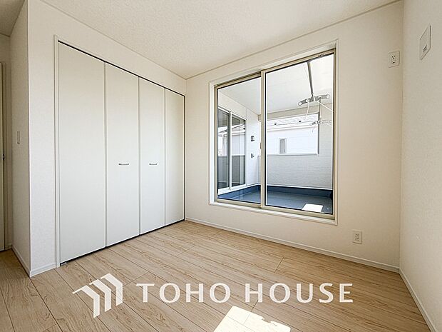 クローゼット完備のシンプルな空間です。お子様の成長と共に必要になる子供部屋にぴったりの間取りですね。