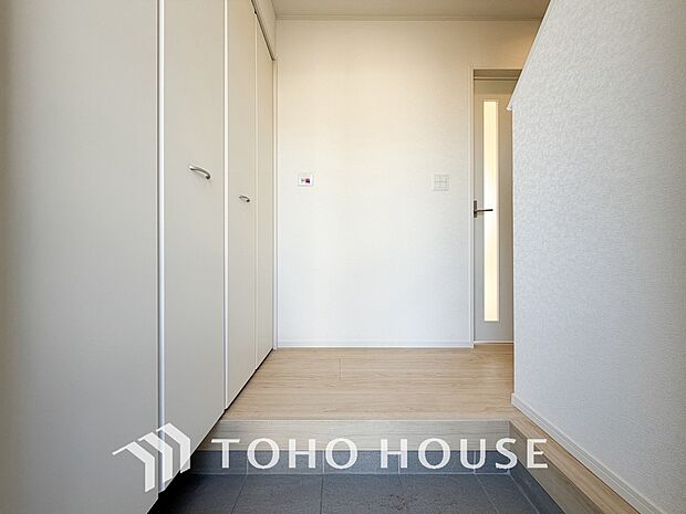 清潔感が溢れ、訪れる者すべてを「安らぎ」と「充実」で包み込みます。