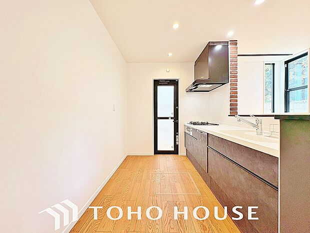 広々としたキッチンスペースで作業ができると、毎日のお料理も楽しくできそうですね。