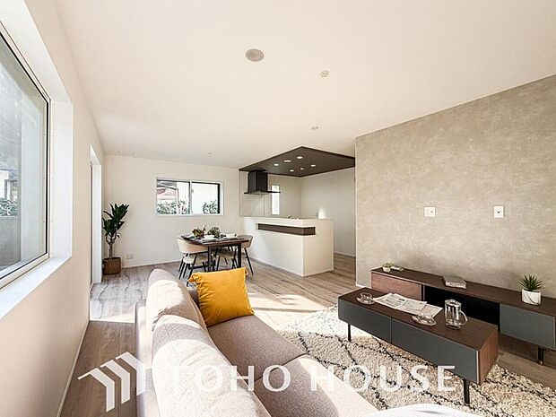 作り手の「気持ちの良いリビングでお過ごししていただきたい」という思いを感じさせます。