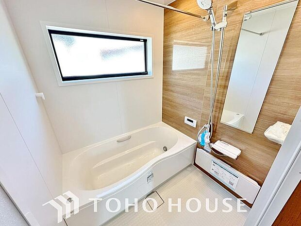 快適且つ清潔な空間を演出した浴室は一日の疲れを和らげ、心も体もオフになる時間を楽しむことが可能です。