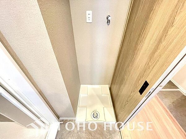 洗濯機も年々進化して排水に関しても安全で便利になりつつありますが、万一の際に安心な洗濯防水パン。