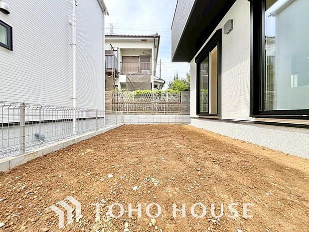 ここに住まう方々へ余すこと無く太陽の恵みを届けられるように計画・設計されております。