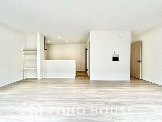 家は、ただ生活する場ではなく、笑顔の毎日、安らぎの日々のために、暮らしを愉しく、快適にする場所。