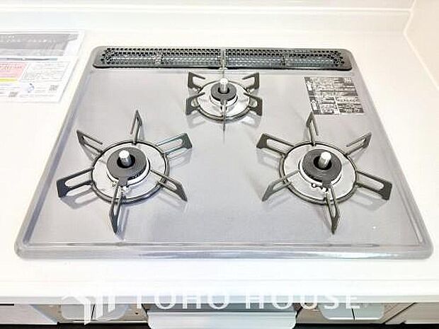 毎日料理をする、料理が好き、家族が多くて量を作る必要がある、等の方々にとっては必須の3口コンロ。