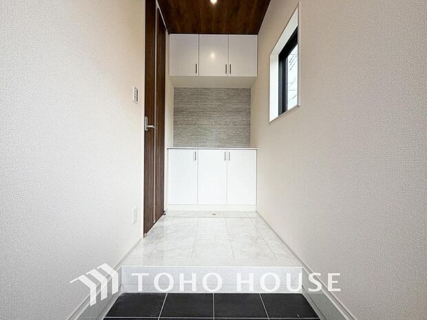 この場所には「希望」と「優越」で包み込んでくれる「特別」な空間があります。