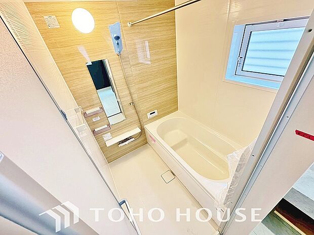 心地よいバスタイムを演出する浴室はゆとりあるサイズを採用。