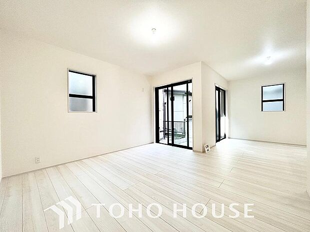 家は、ただ生活する場ではなく、笑顔の毎日、安らぎの日々のために、暮らしを愉しく、快適にする場所。