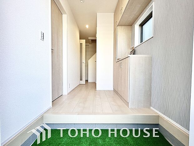 ここに住まう方々へ余すこと無く太陽の恵みを届けられるように計画・設計されております。