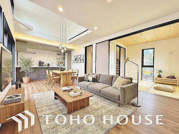 爽やかな通風と採光を存分に感じる事が出来る空間です。（※家具・家電等はCG加工です）