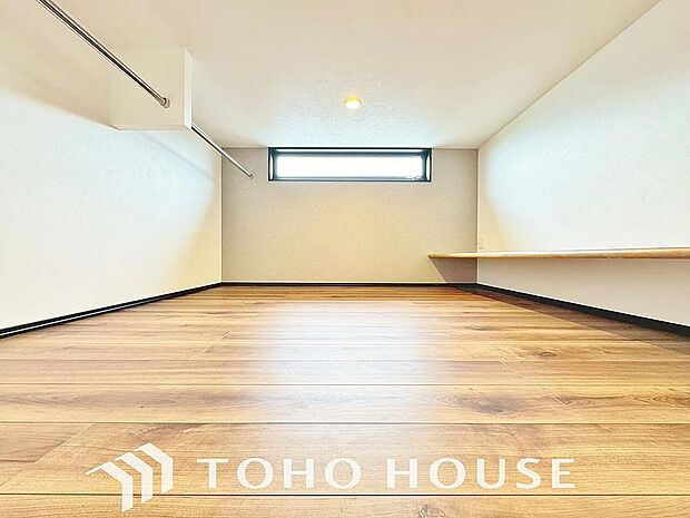 ロフト付きの居室は天井が高い分お部屋が広く感じられ、開放感があります。