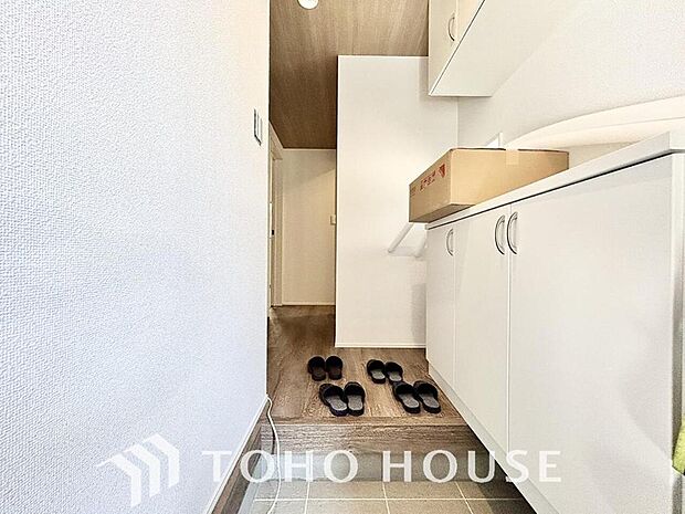 清潔感が溢れ、訪れる者すべてを「安らぎ」と「充実」で包み込みます。