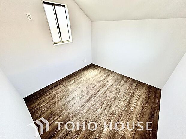 物件の陽当りや通風、周辺環境や街並みなど、資料には掲載していない情報をぜひ現地でご確認ください。