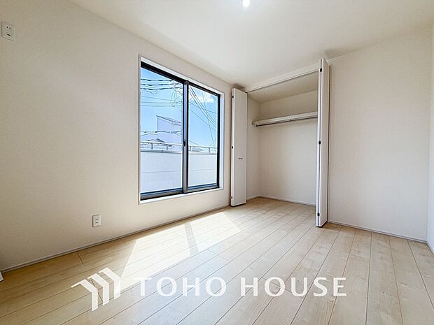 暖色系の照明は、心理的にも落ち着きを得られやすいそうです。