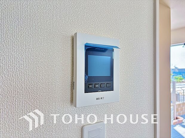 「見える安心」をカタチにしました。誰が来てもわかる様にモニター付きインターホンを設置。