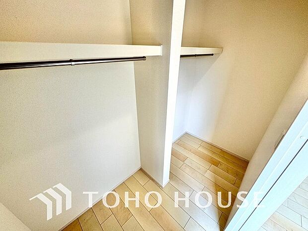 たっぷりと荷物を入るよう広々としたウォークインクローゼットを完備、使い勝手の良さを追求しております。
