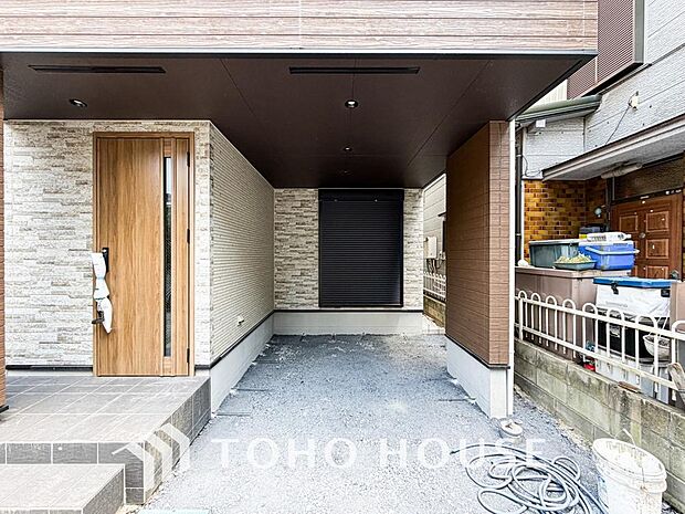 物件の陽当りや通風、周辺環境や街並みなど、資料には掲載していない情報をぜひ現地でご確認ください。