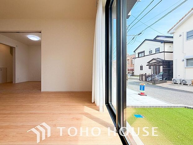 空気感という居心地の良いBGMは、暮らしのステージを彩り、心からのやすらぎと満足感を与えてくれます。