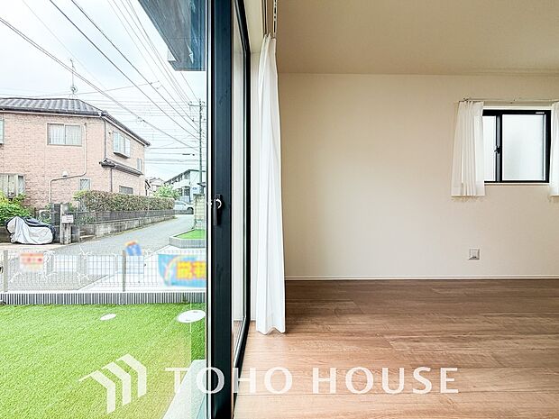 空気感という居心地の良いBGMは、暮らしのステージを彩り、心からのやすらぎと満足感を与えてくれます。