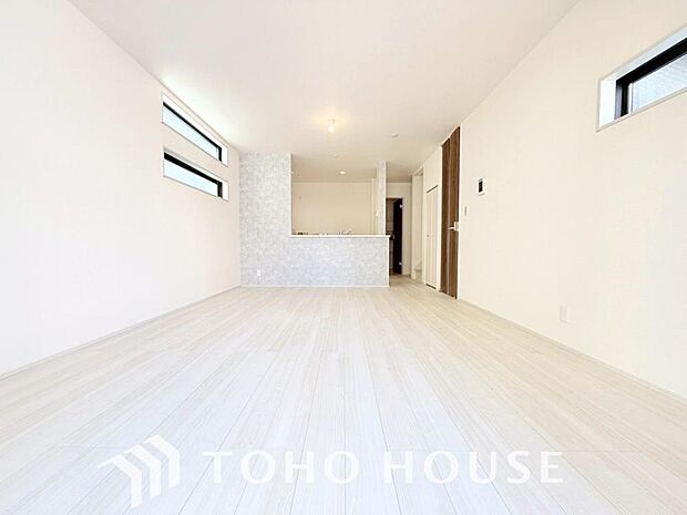 物件の陽当りや通風、周辺環境や街並みなど、資料には掲載していない情報をぜひ現地でご確認ください。