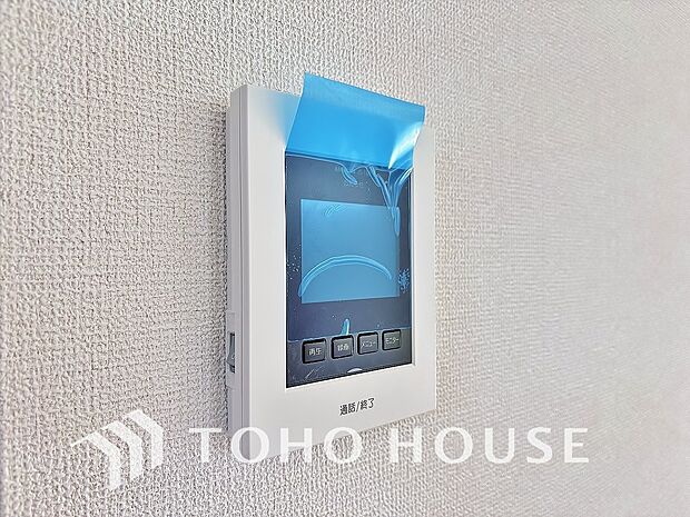 「見える安心」を実現するために、誰が訪れてもすぐにわかるようモニター付きインターホンを設置しました。