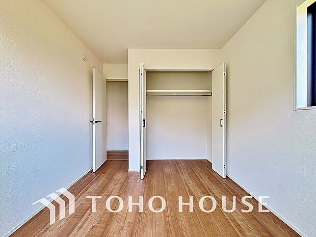 家具の配置がしやすい室内。趣味の部屋としても十分な広さを確保しており、快適にお使いいただけます。