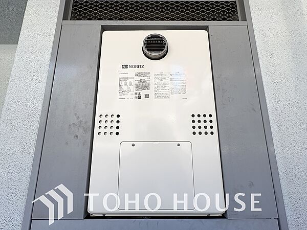 防犯面に配慮したオートロックシステム完備のマンションです。不審者の侵入を防ぎ、一人暮らしやファミリーでも安心して暮らせます。毎日の生活に確かな安全と心地よい快適さを届ける、最新のセキュリティ物件です。