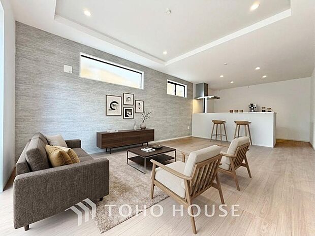 造りこんだ空間演出の妙が生み出す光と質のハーモニーはこの住宅のクオリティの良さを実感させてくれます。