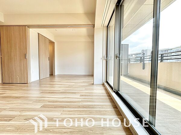 ここから始まる「日常」はご家族にとって大切な時間となります。だからこそ少しでも豊かに少しでも快適に。―通風や採光、間取りのこだわりから資金計画まで、住まい購入の不安や疑問に心を込めてお答えいたします。