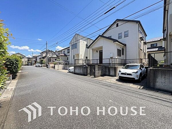 忙しく過ぎゆく日常を置き去るほど、ゆったりした時間が流れる住環境です。