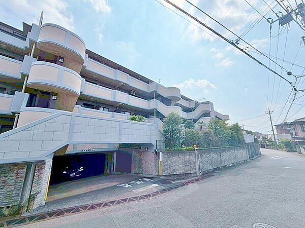 住まいの本質の部分から、住み心地や安全性を見つめ直しました。